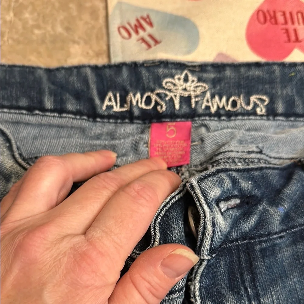 Almost Famous Blue Skinny Jeans with Distressing and Pink Design - Picture 2 of 4